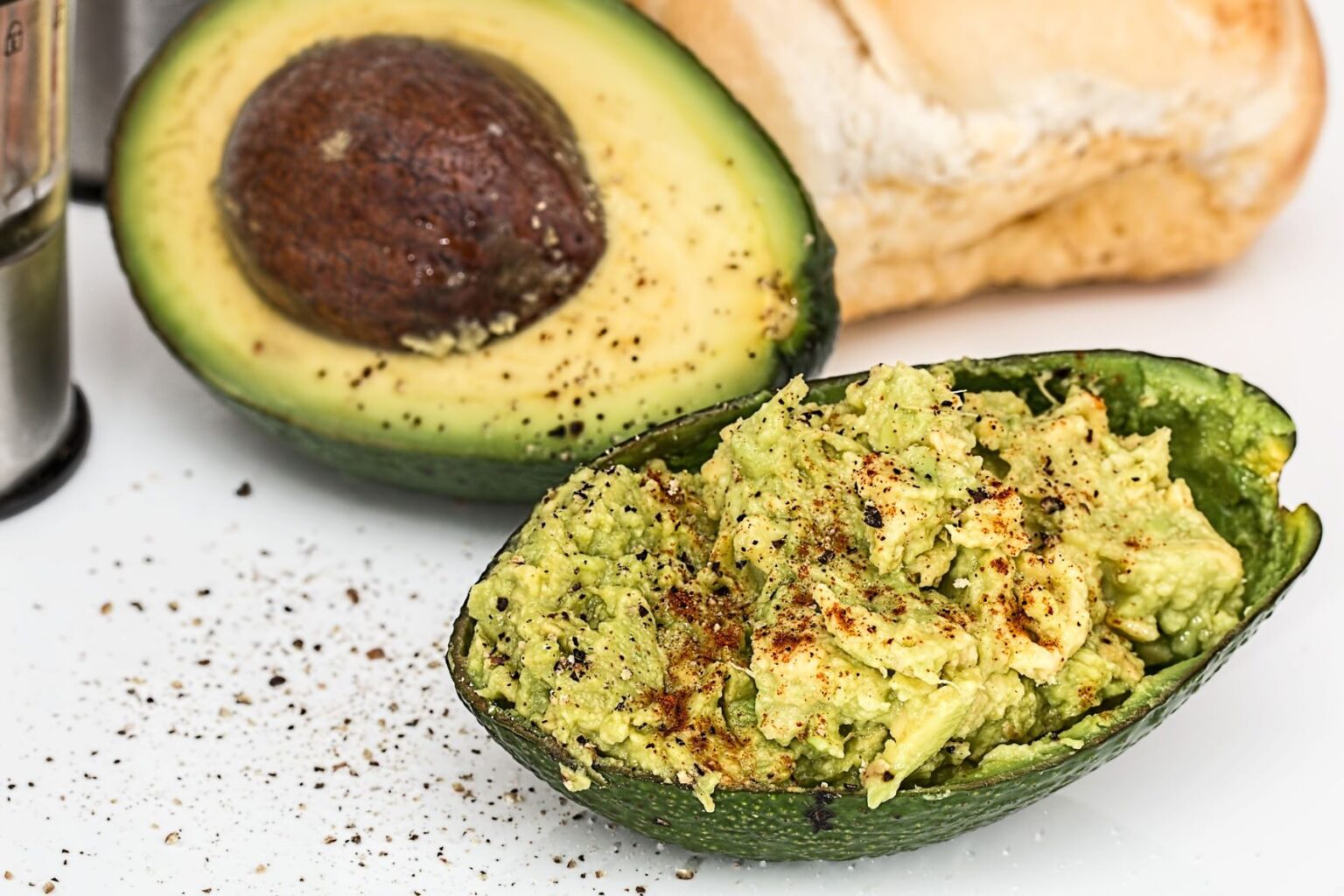 The Facts about Fats: 4 Benefits of Eating Healthy Fats